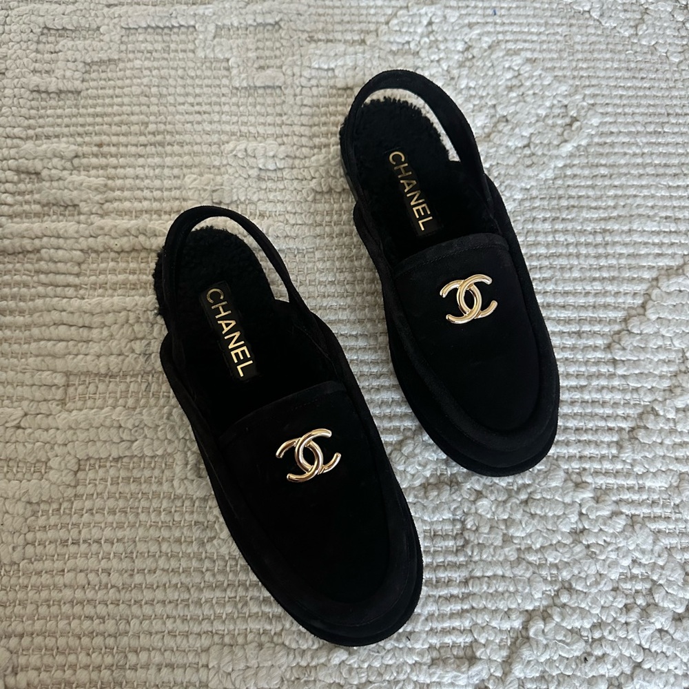 Chanel 25A slingback Suede Sherpa loafers - Picture 5 of 8